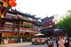 Yu Garden and Bazaar